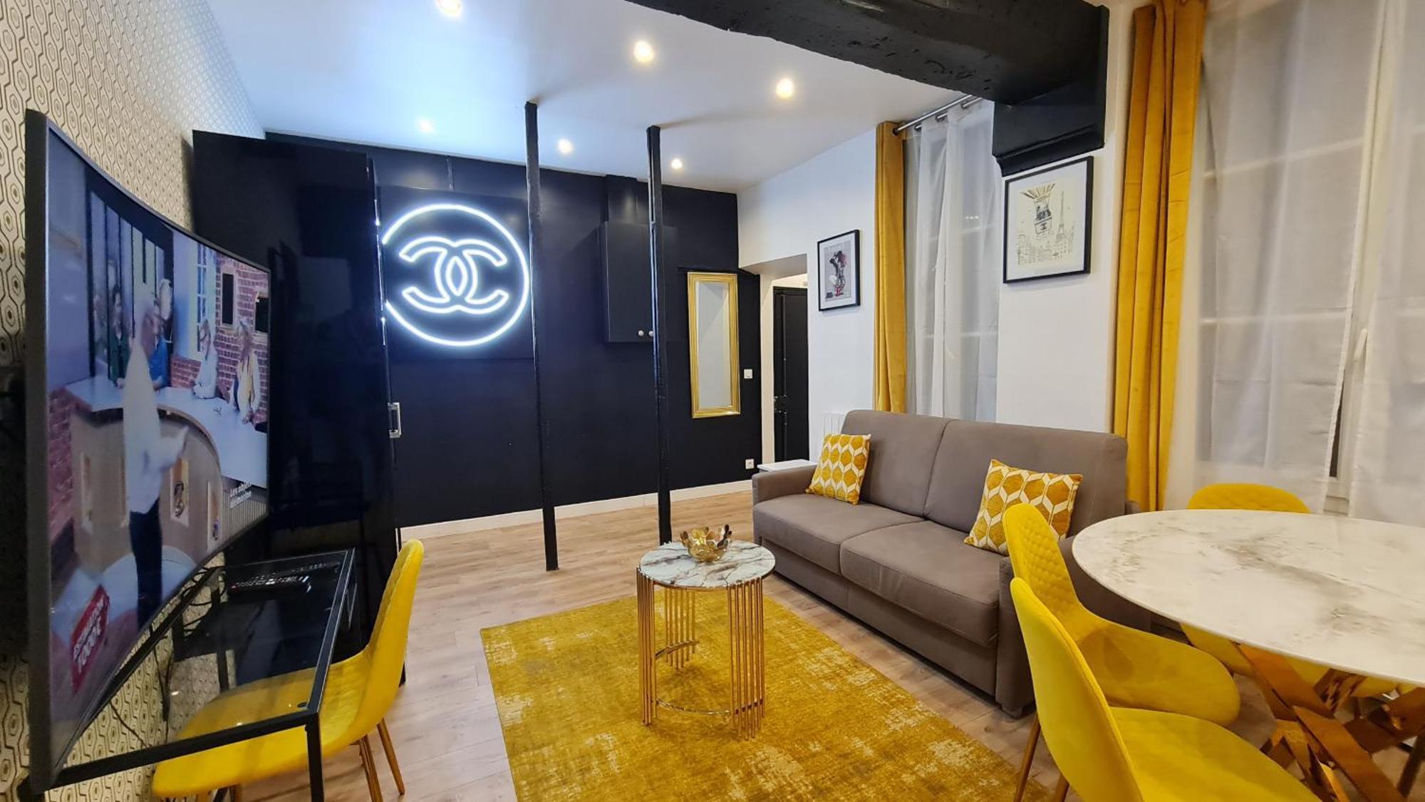 Appartement 157 - Urban Coco Chanel Flat In Montorgueil Parijs